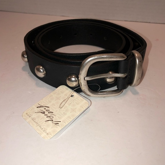 New Free People Rhodes Black Silver Studded Women’s Punk Emo 90s Belt M-L - Picture 5 of 7